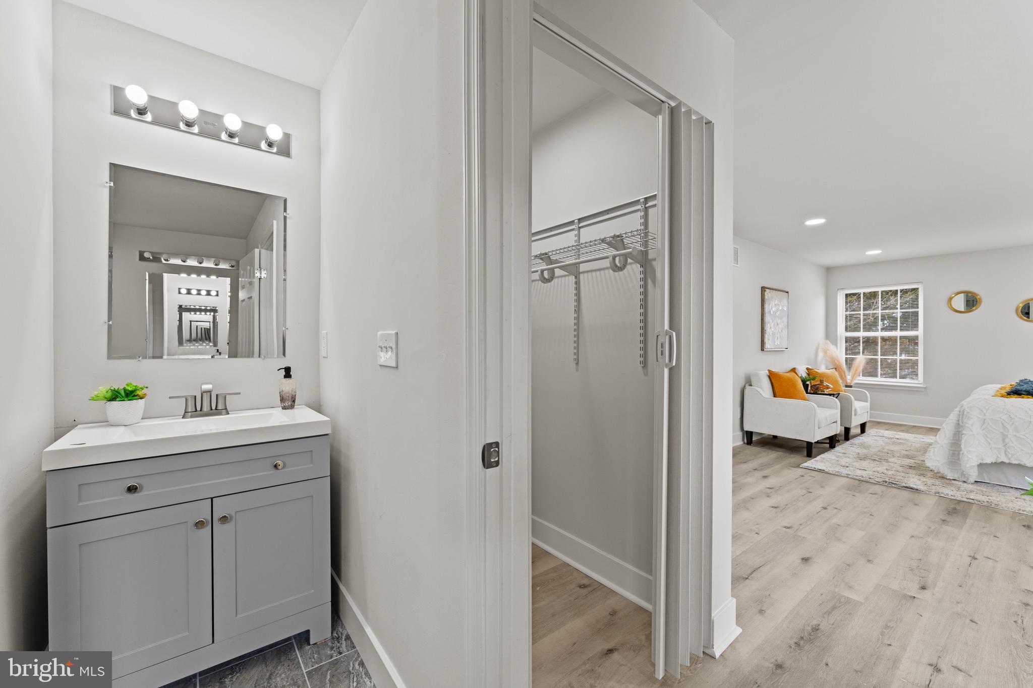 WINDSOR  MILL - Residential