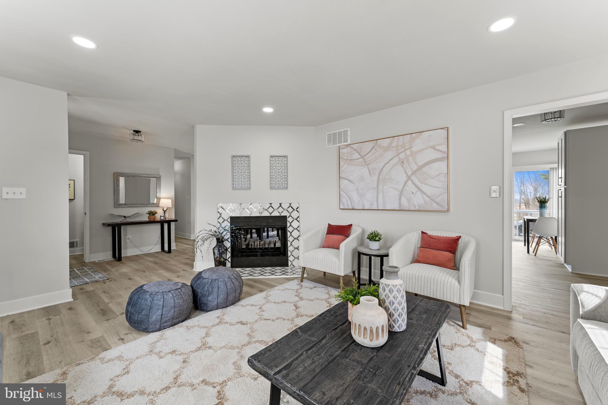 WINDSOR  MILL - Residential