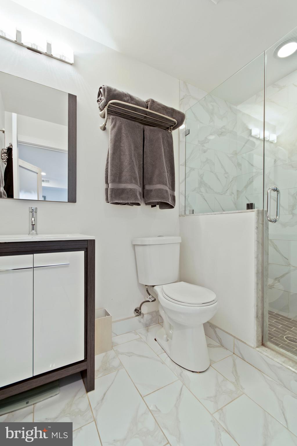 FAIRMOUNT - Residential