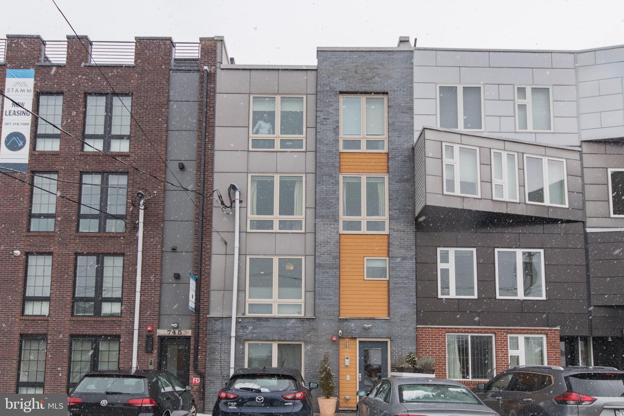 FAIRMOUNT - Residential