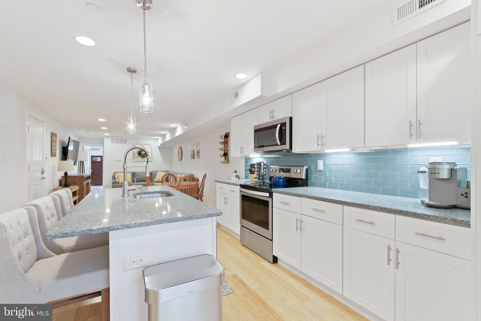 FAIRMOUNT - Residential