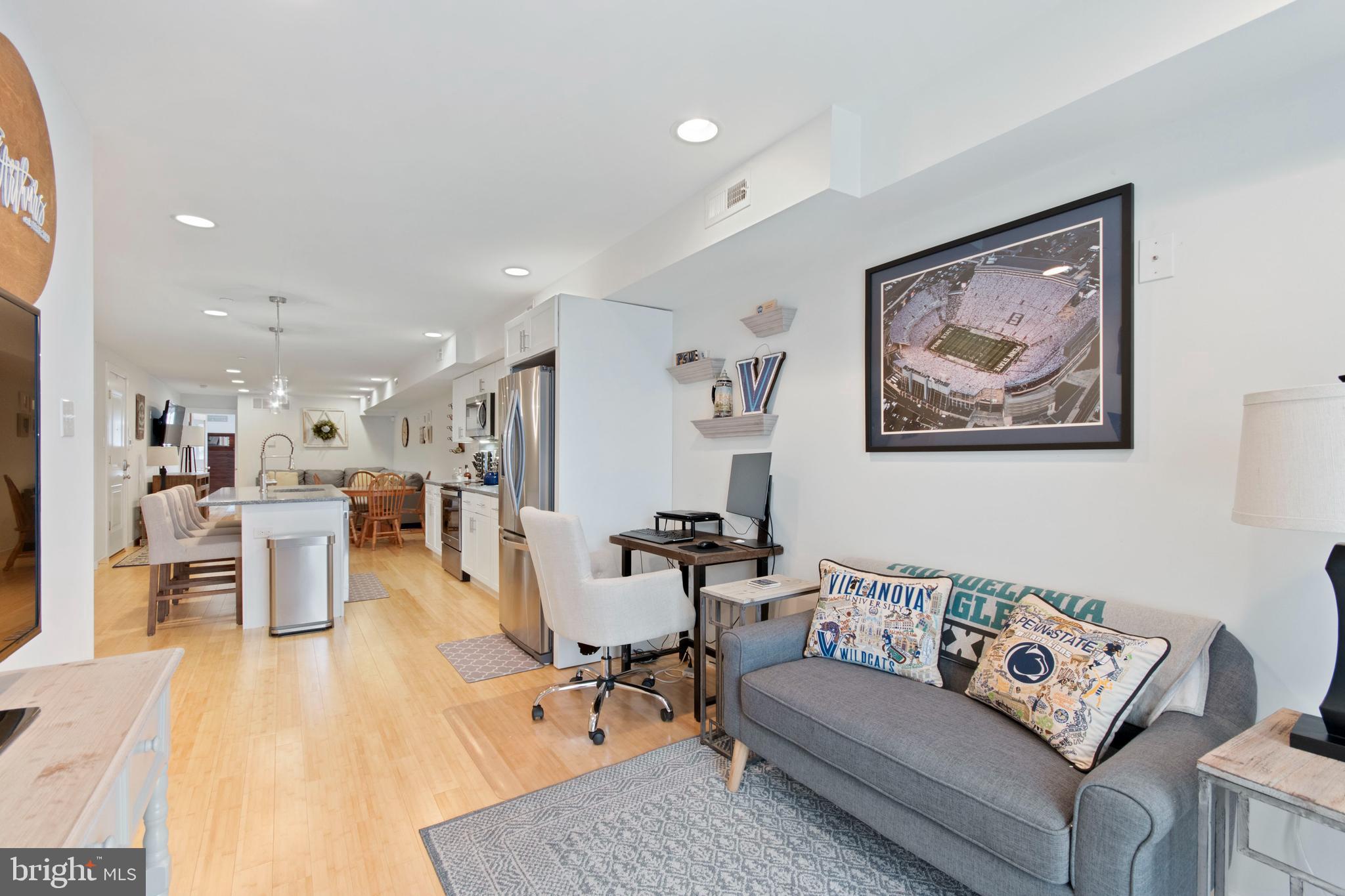 FAIRMOUNT - Residential