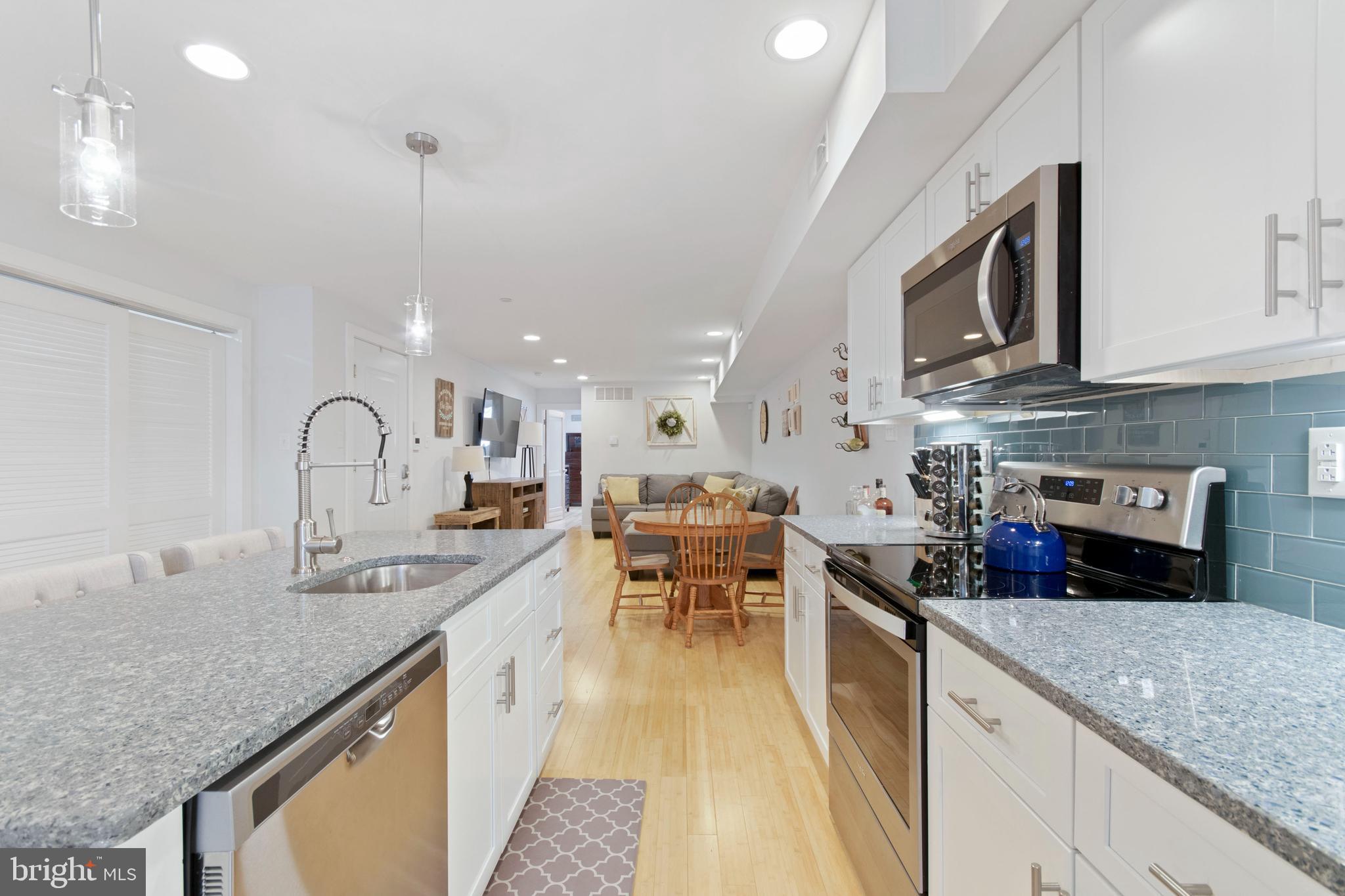 FAIRMOUNT - Residential