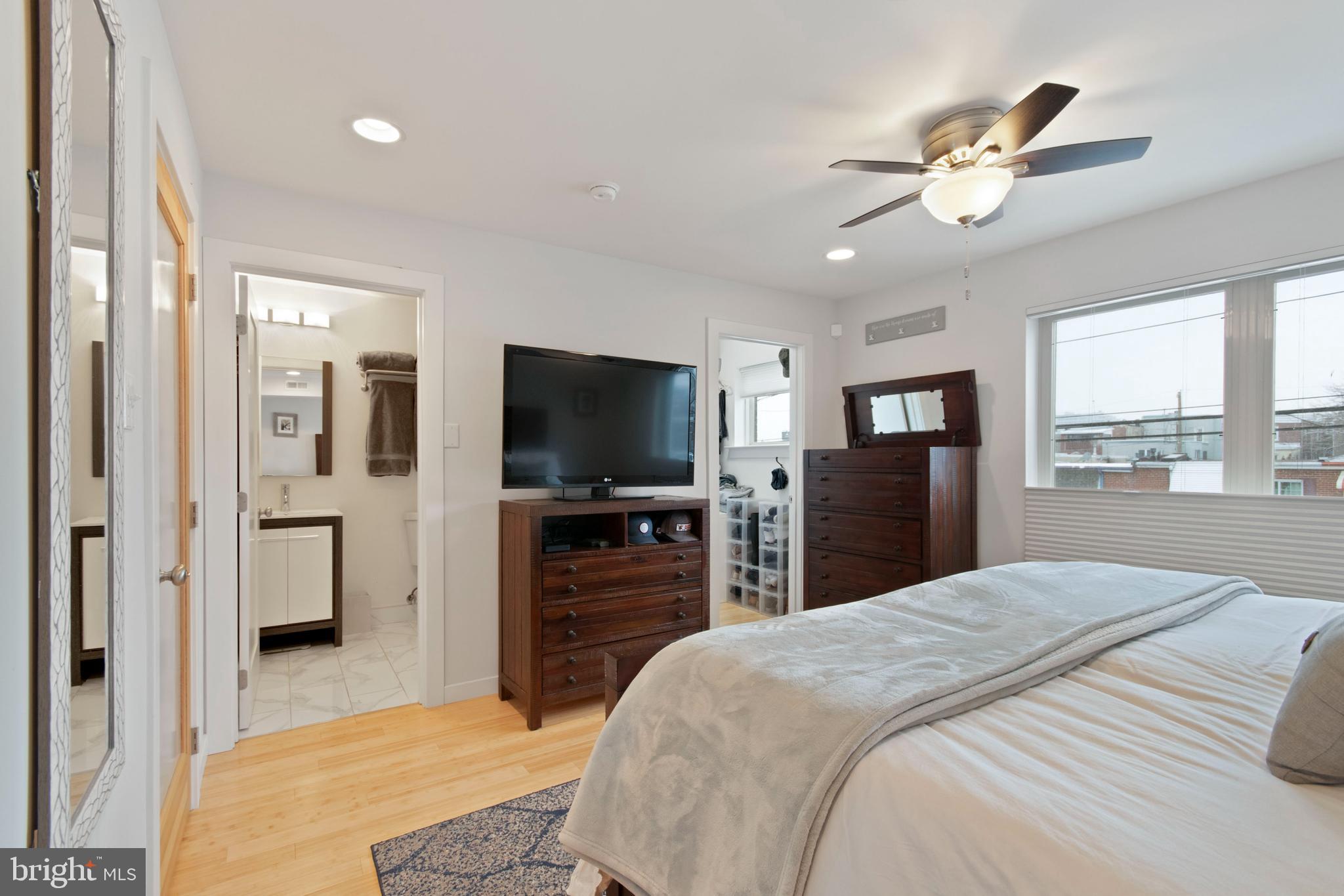 FAIRMOUNT - Residential