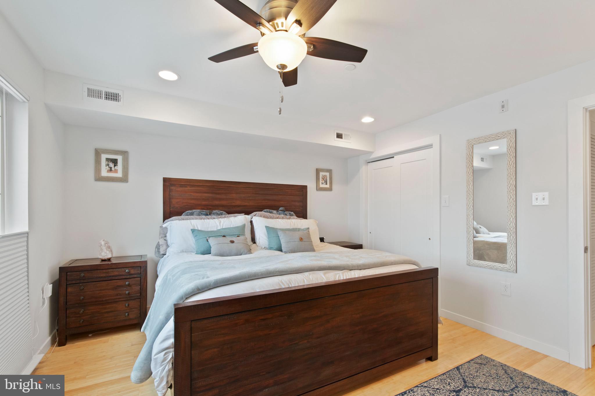 FAIRMOUNT - Residential