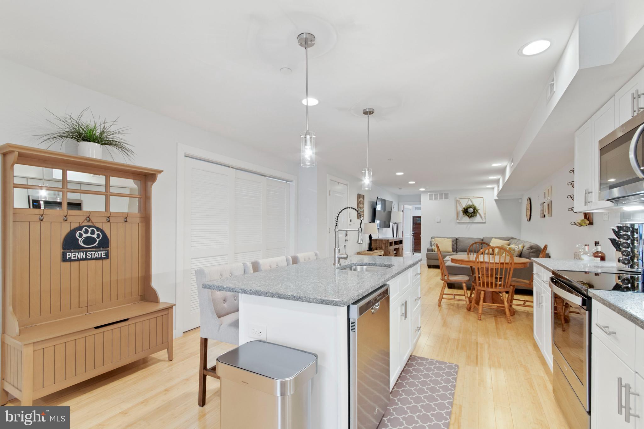 FAIRMOUNT - Residential