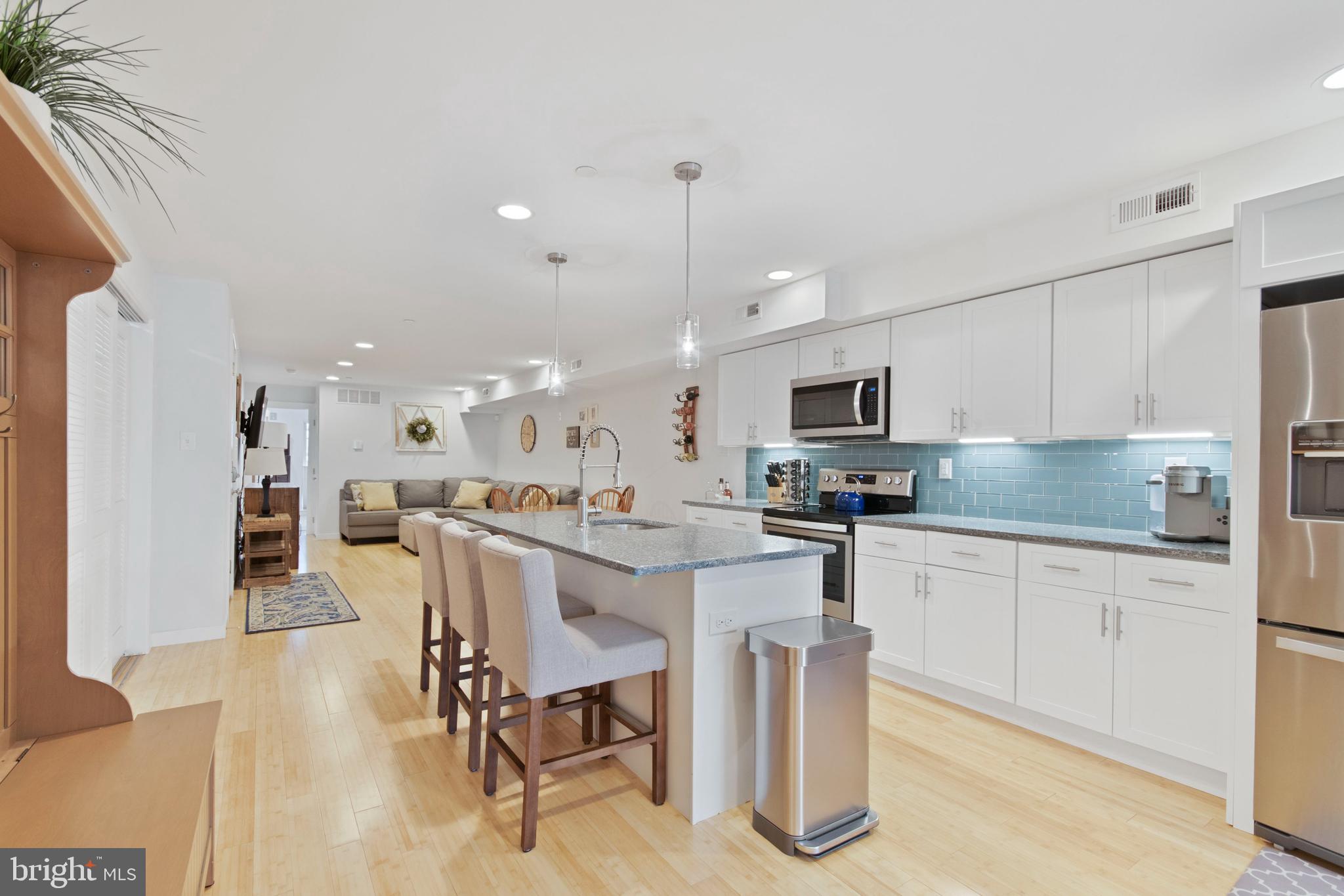 FAIRMOUNT - Residential