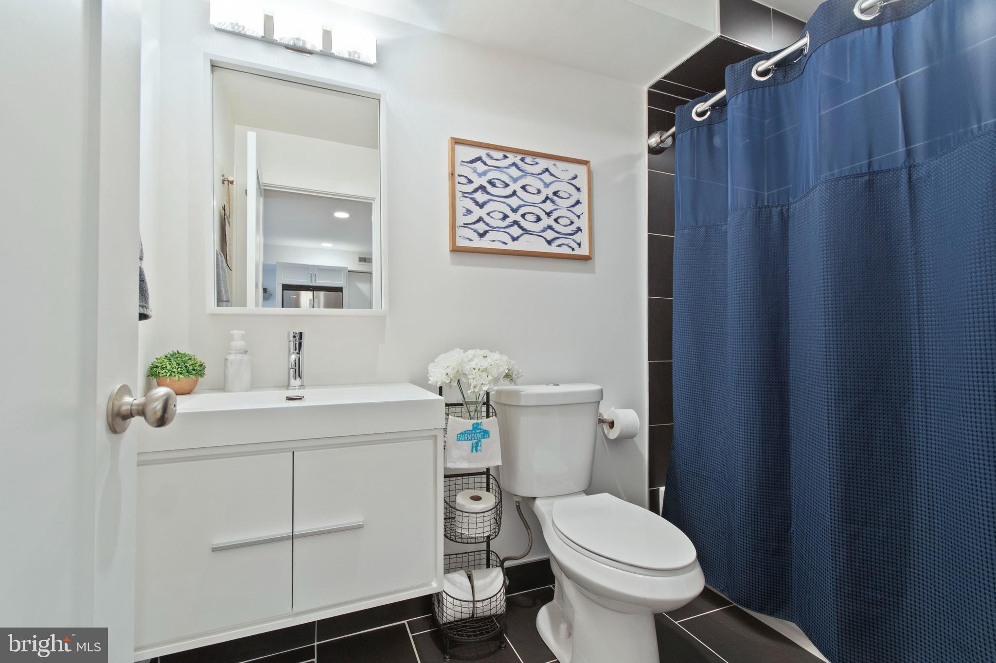 FAIRMOUNT - Residential