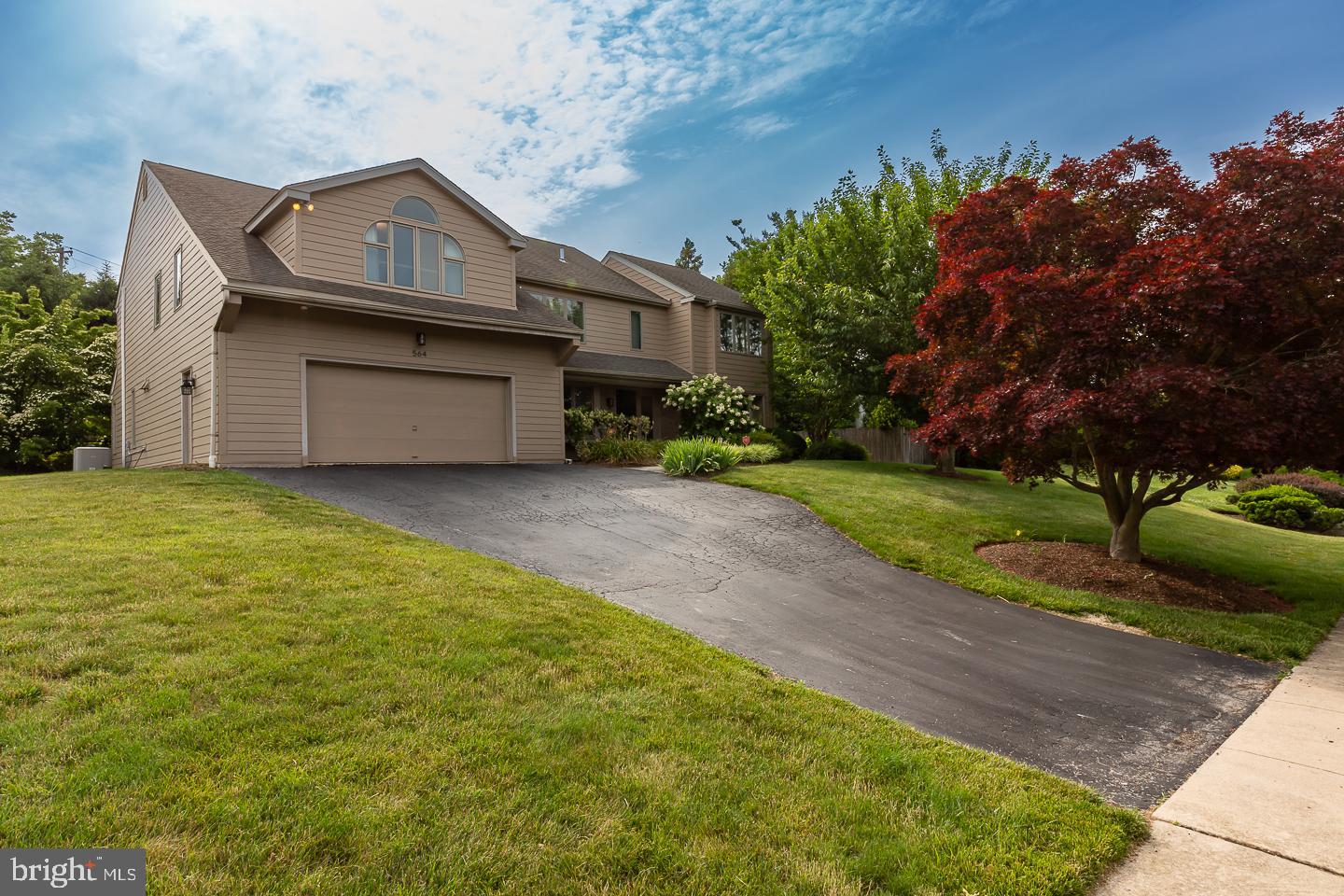 INDIAN CREEK - Residential