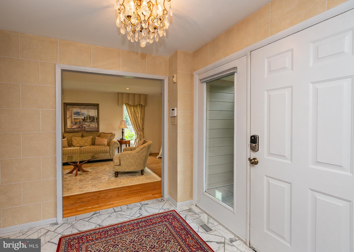 INDIAN CREEK - Residential