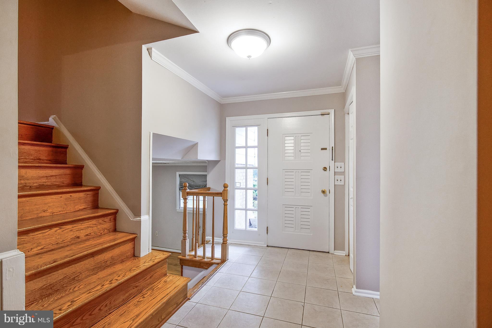 2012 FRIENDSHIP LANE