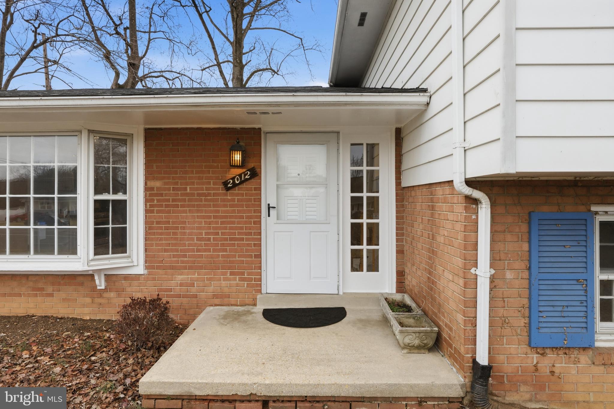 SOUTHAMPTON FOREST - Residential Lease