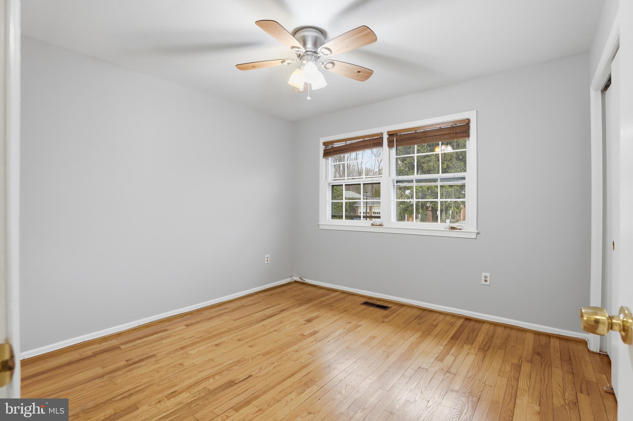 SOUTHAMPTON FOREST - Residential Lease