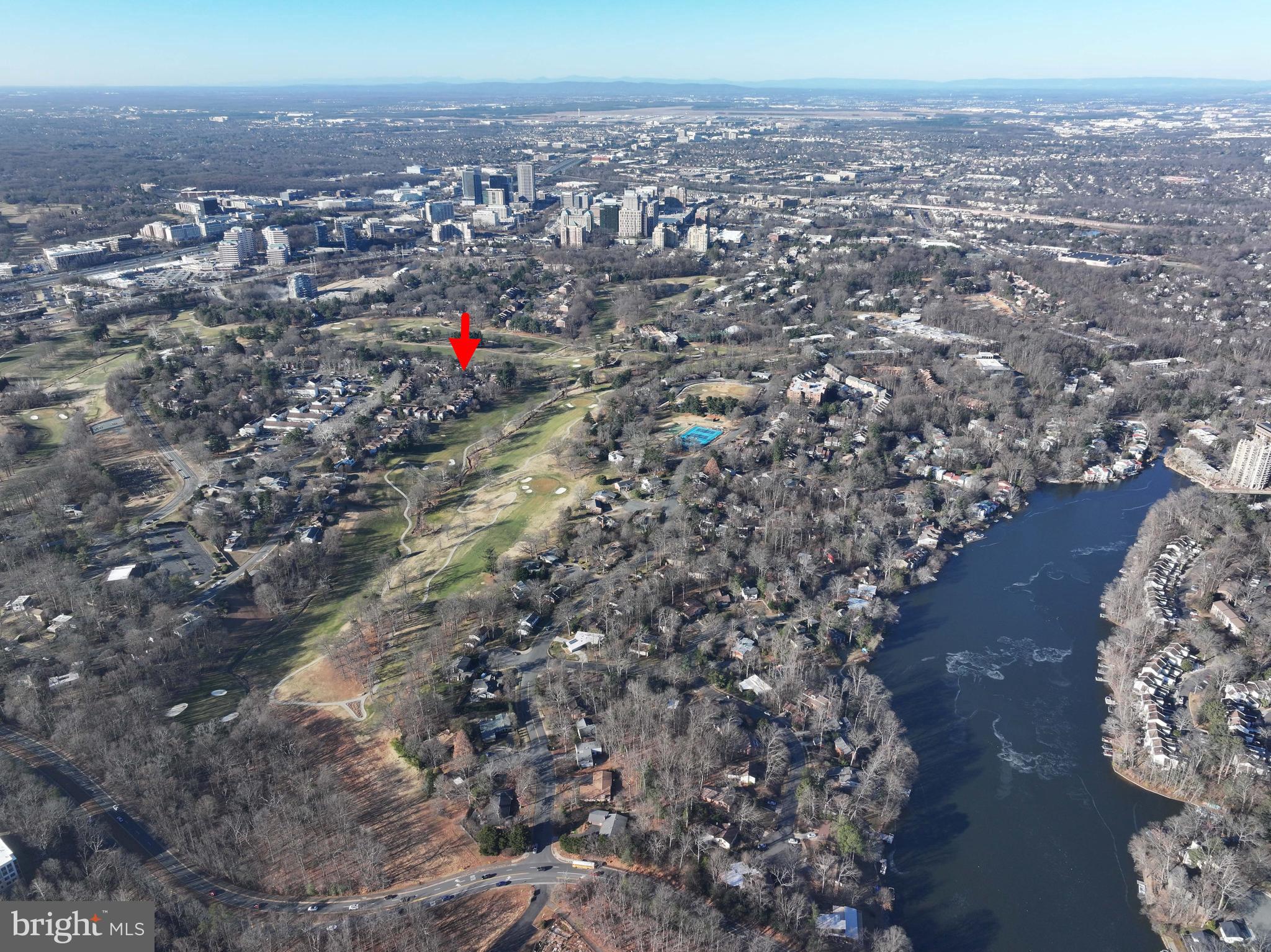 GOLF COURSE ISLAND - Residential