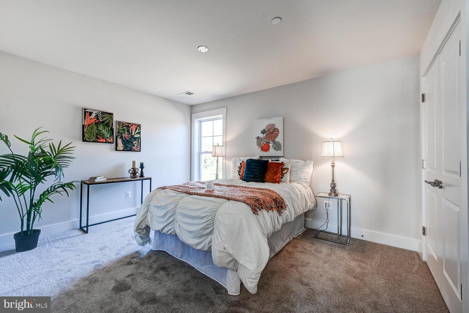 SHAMROCK ESTATES - Residential