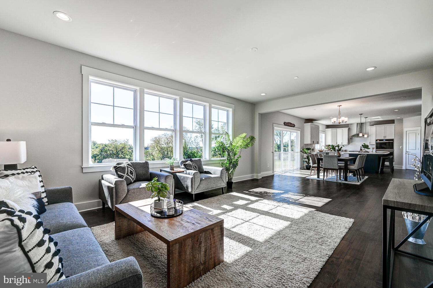 SHAMROCK ESTATES - Residential