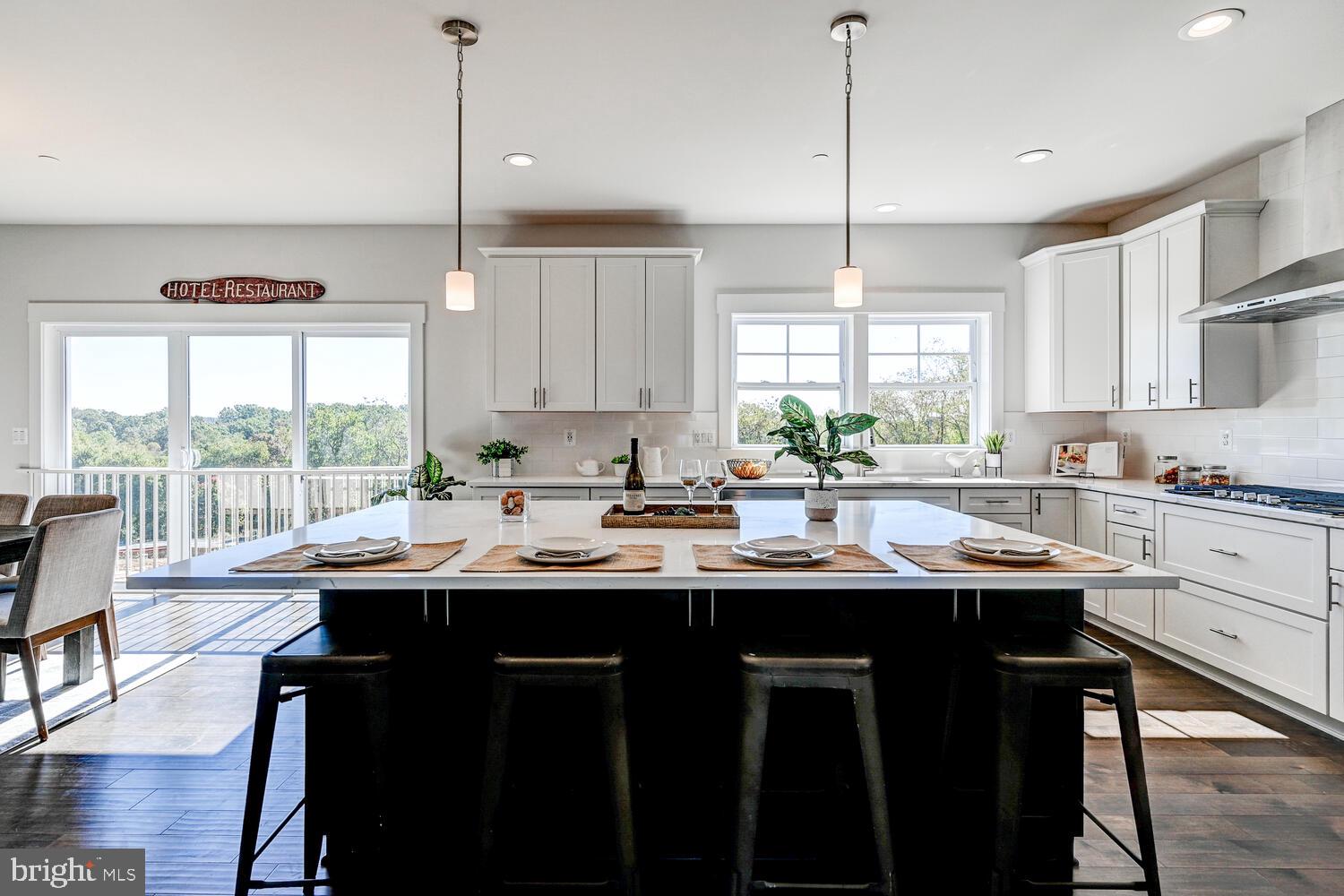 SHAMROCK ESTATES - Residential