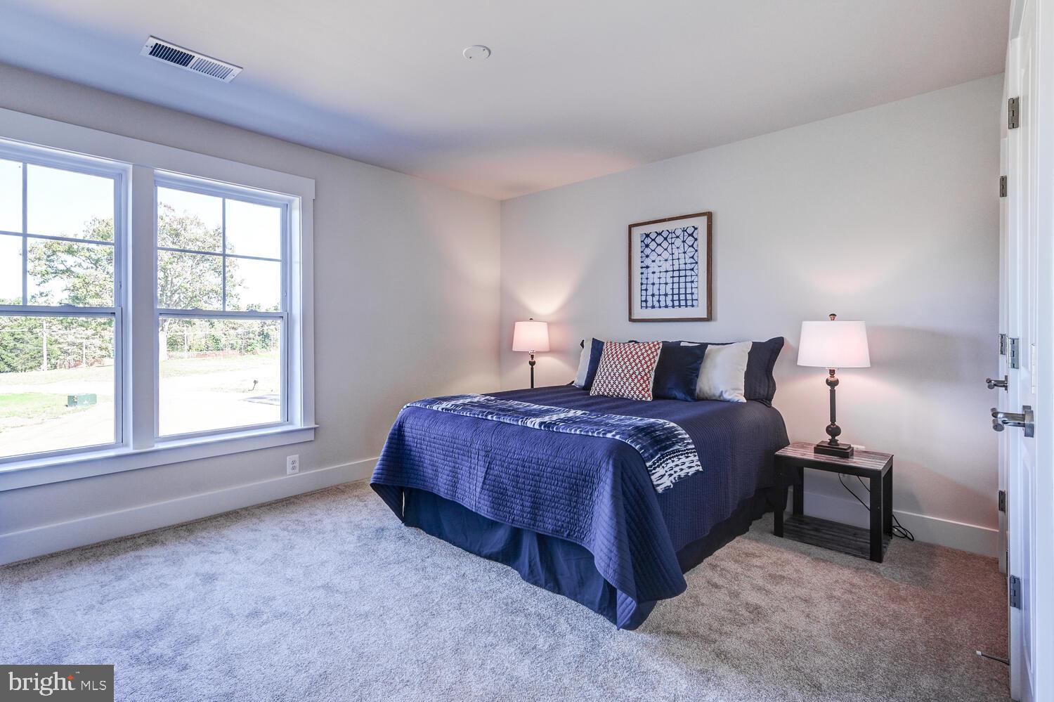 SHAMROCK ESTATES - Residential