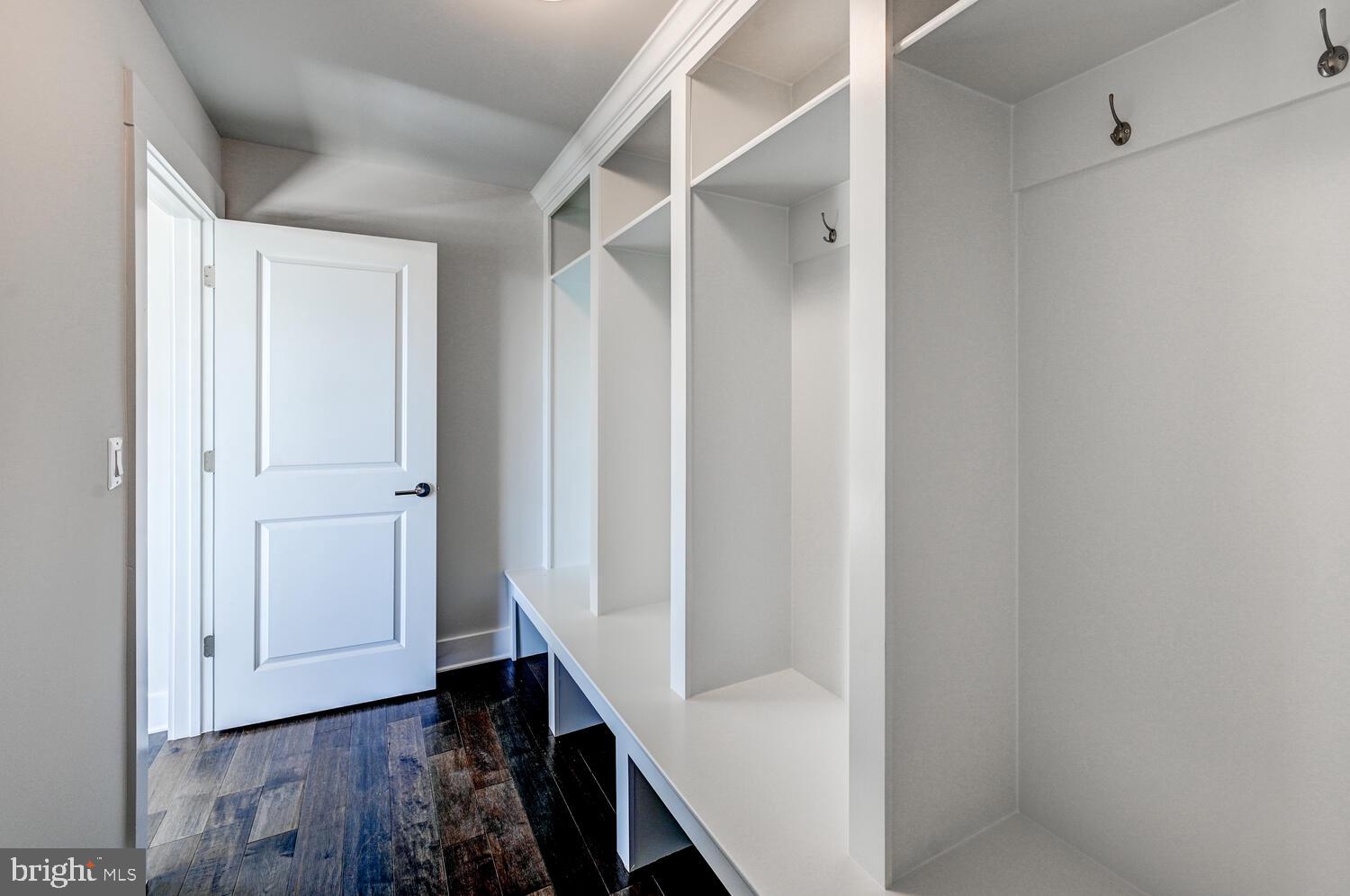 SHAMROCK ESTATES - Residential