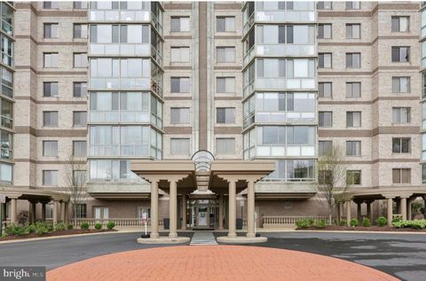 Condo For Sale - 19375 Cypress Ridge Terrace #409<br/> LEESBURG, VA 20176