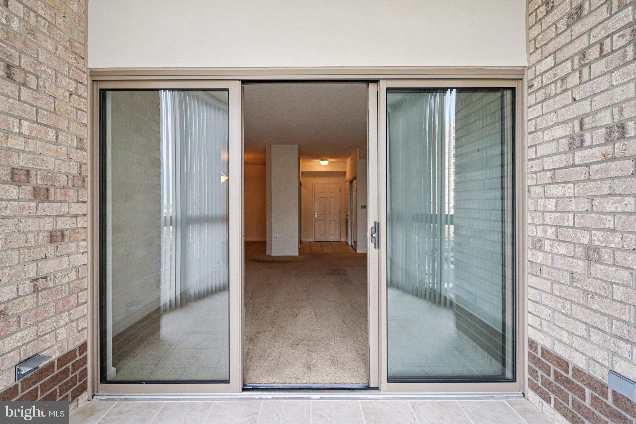 LANSDOWNE WOODS - Residential