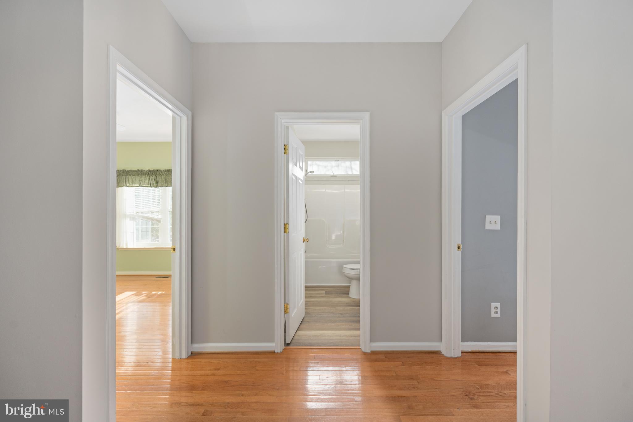 LAKE OF THE WOODS - Residential Lease