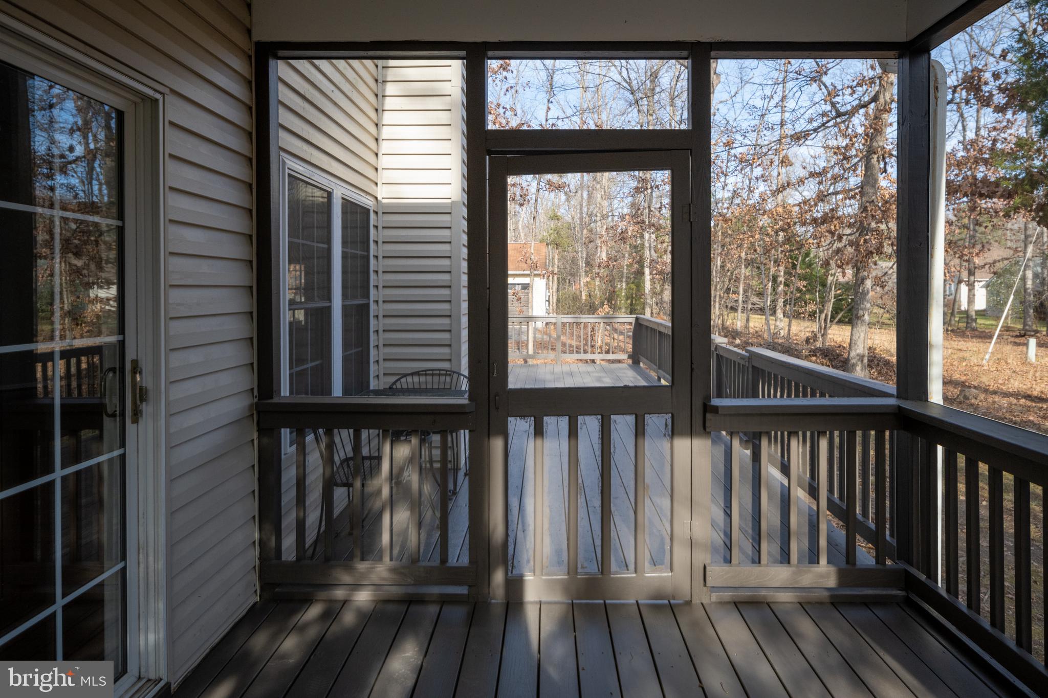 LAKE OF THE WOODS - Residential Lease