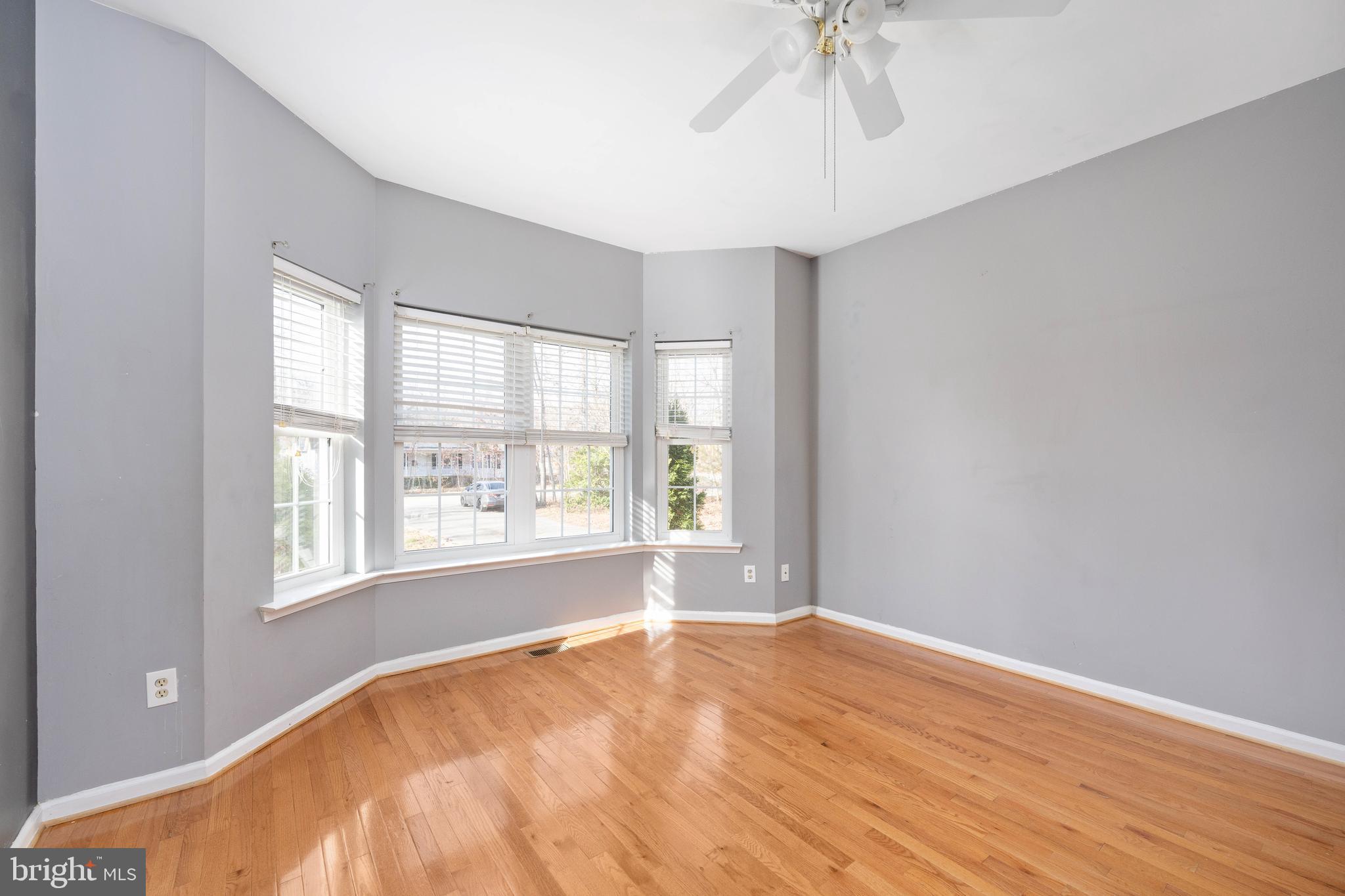 LAKE OF THE WOODS - Residential Lease