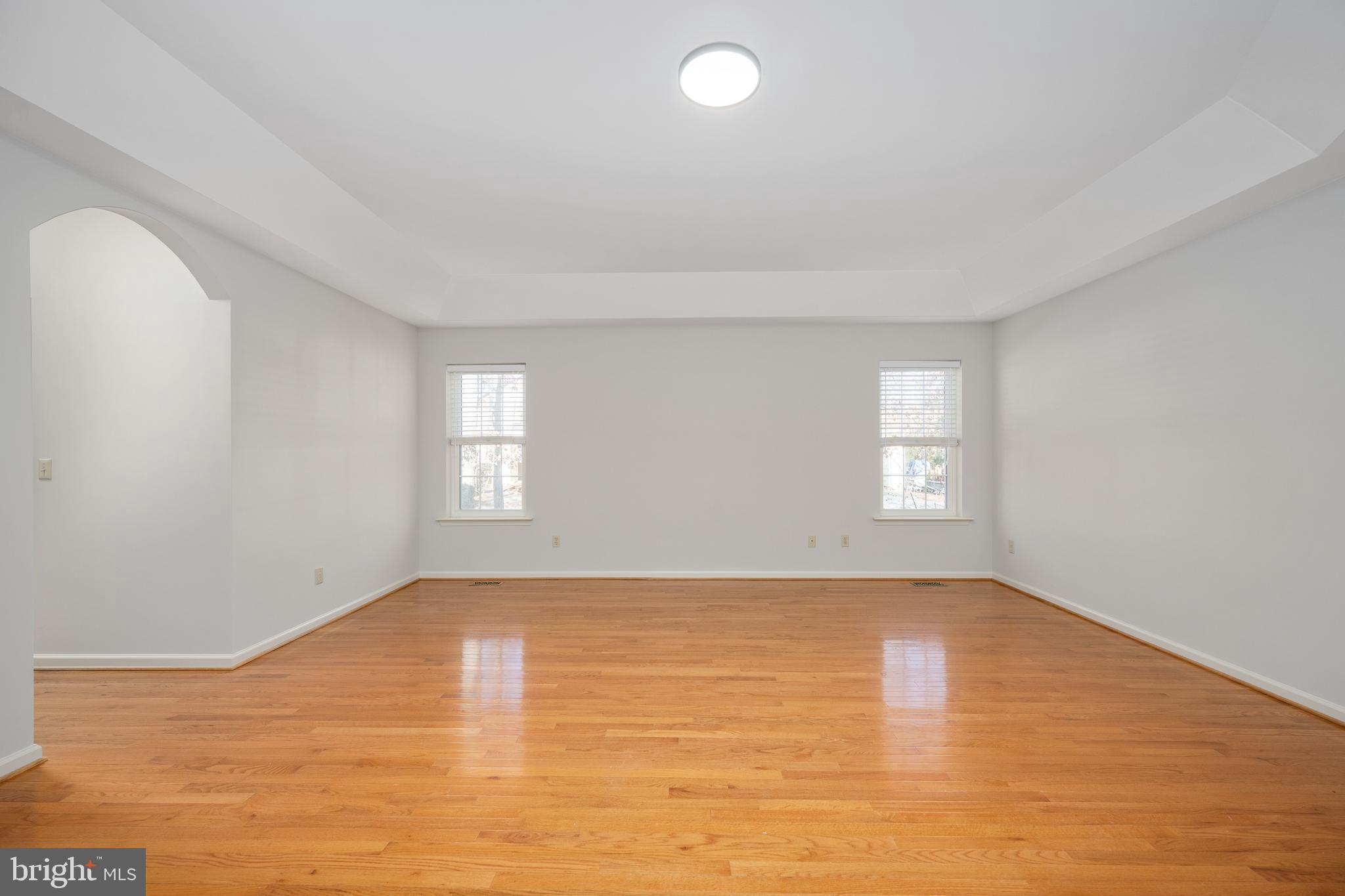 LAKE OF THE WOODS - Residential Lease