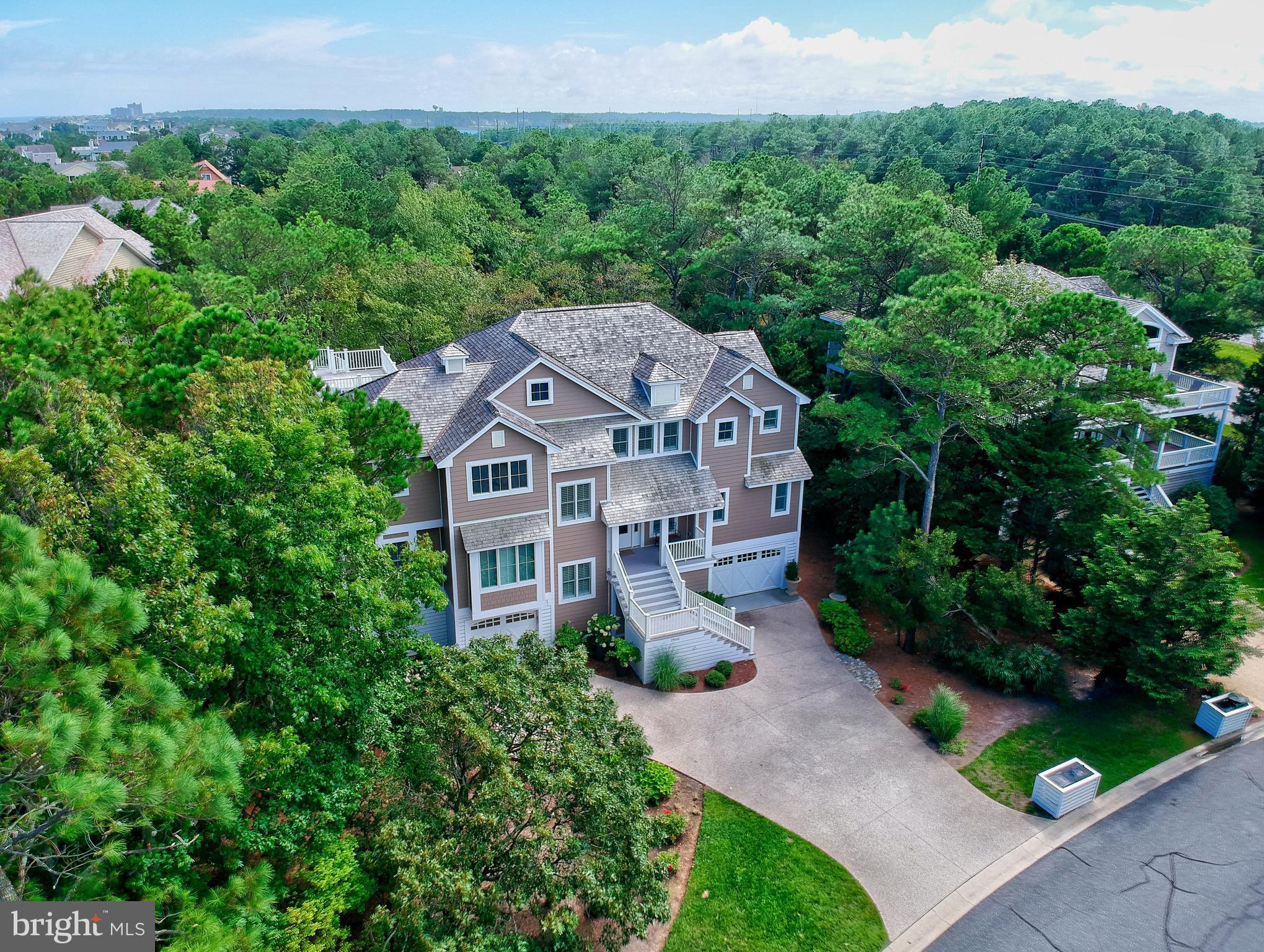 OCEAN BREEZES - Residential