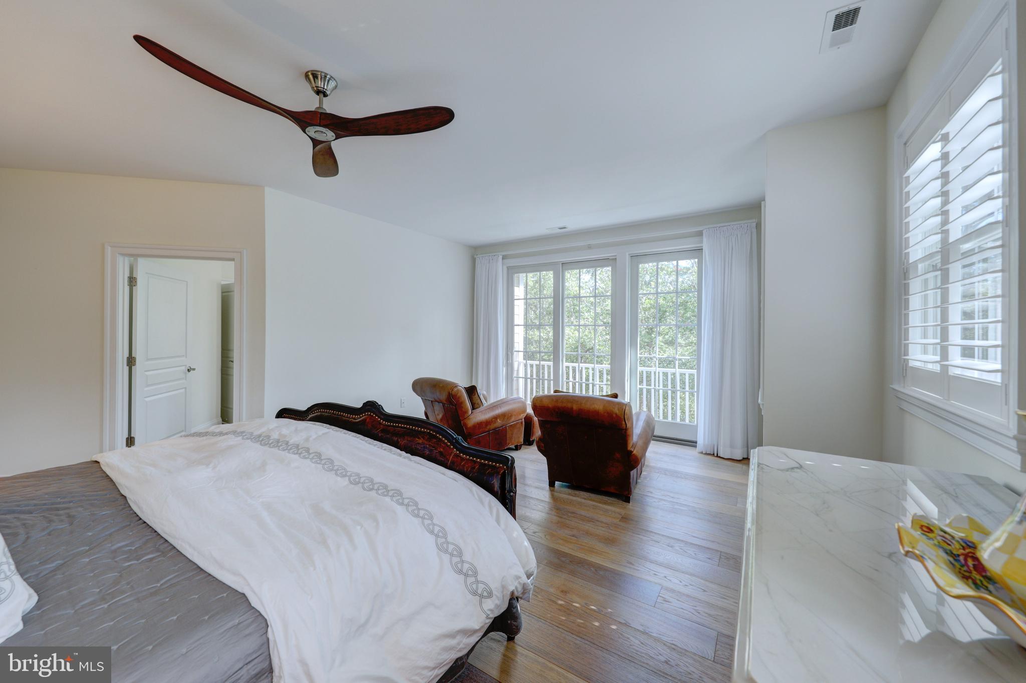 OCEAN BREEZES - Residential