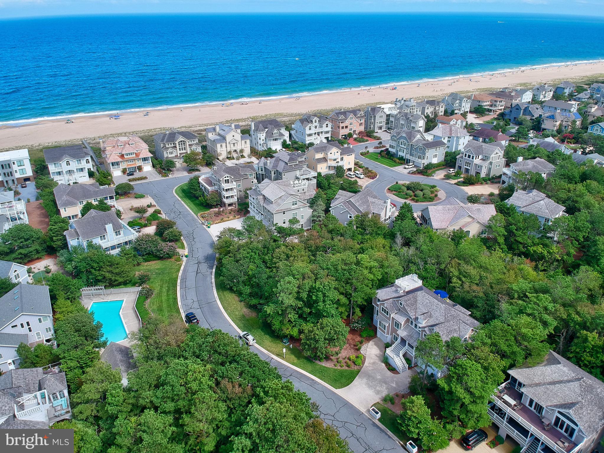 OCEAN BREEZES - Residential