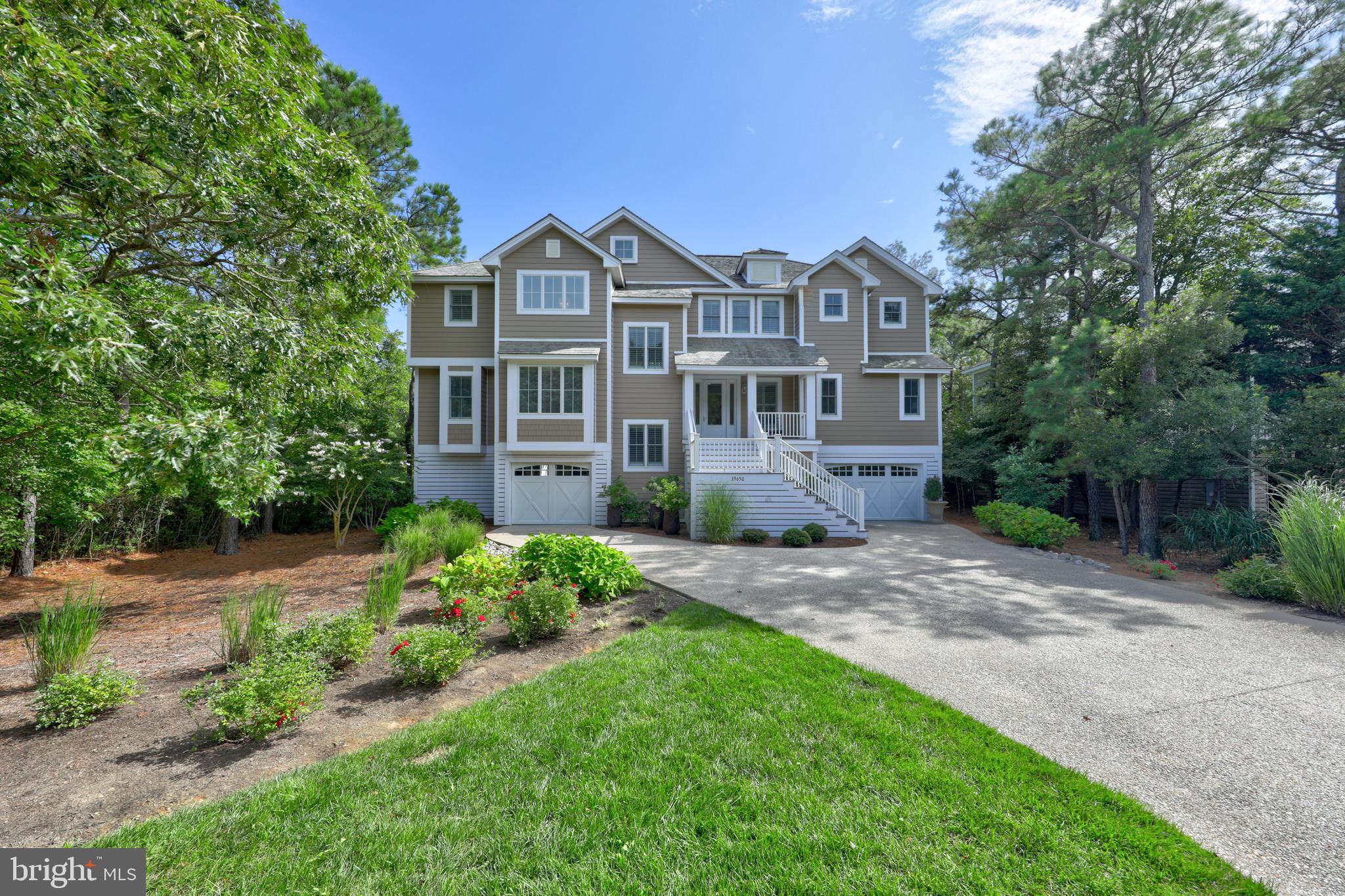 OCEAN BREEZES - Residential