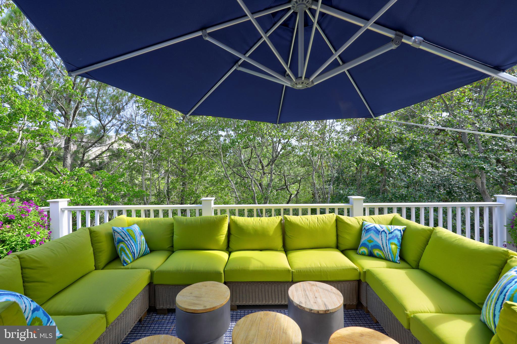 OCEAN BREEZES - Residential