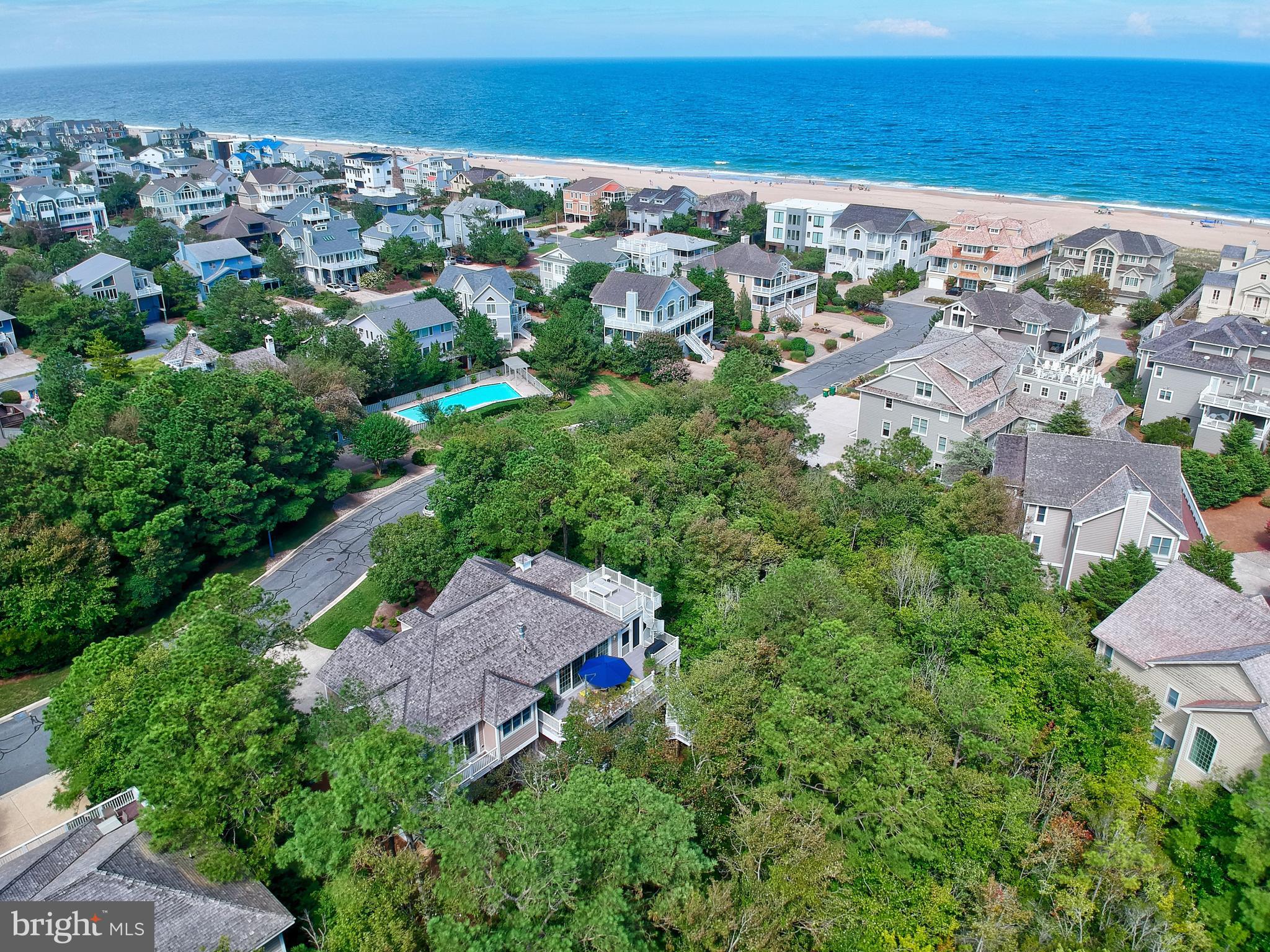 OCEAN BREEZES - Residential