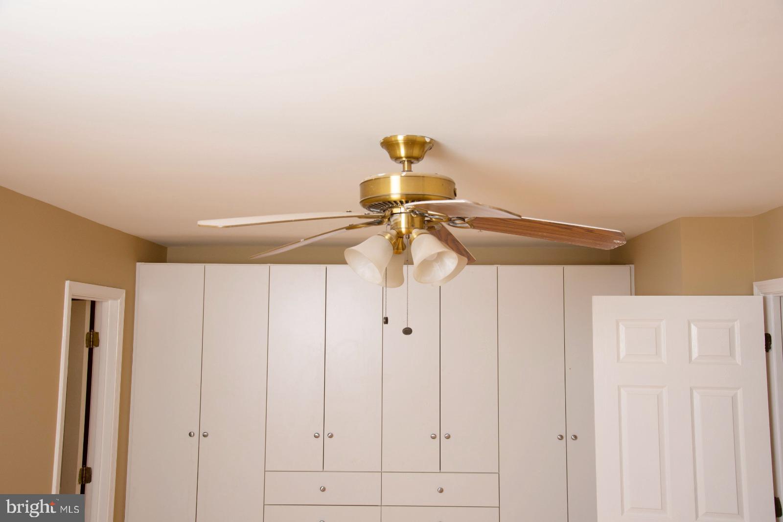 LARK BROWN CROSSING - Residential