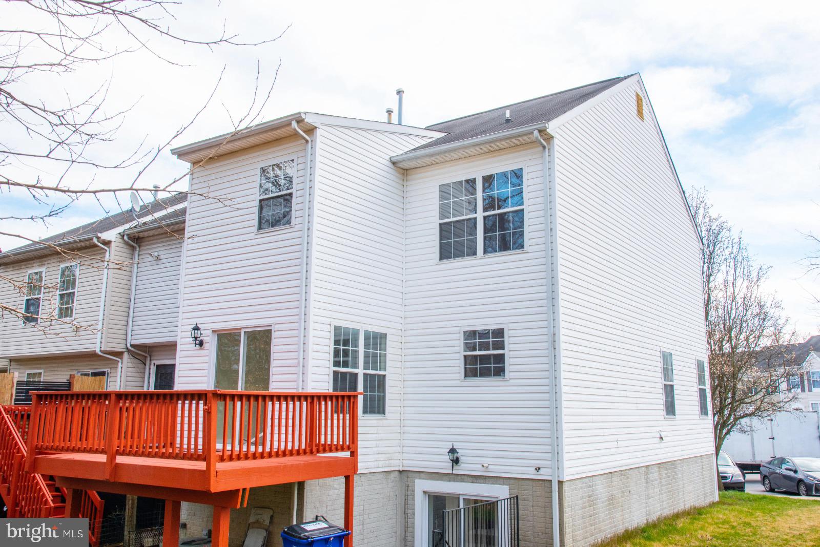 LARK BROWN CROSSING - Residential