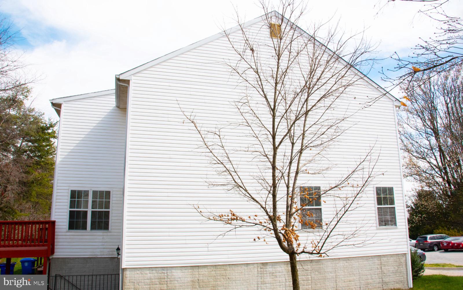 LARK BROWN CROSSING - Residential