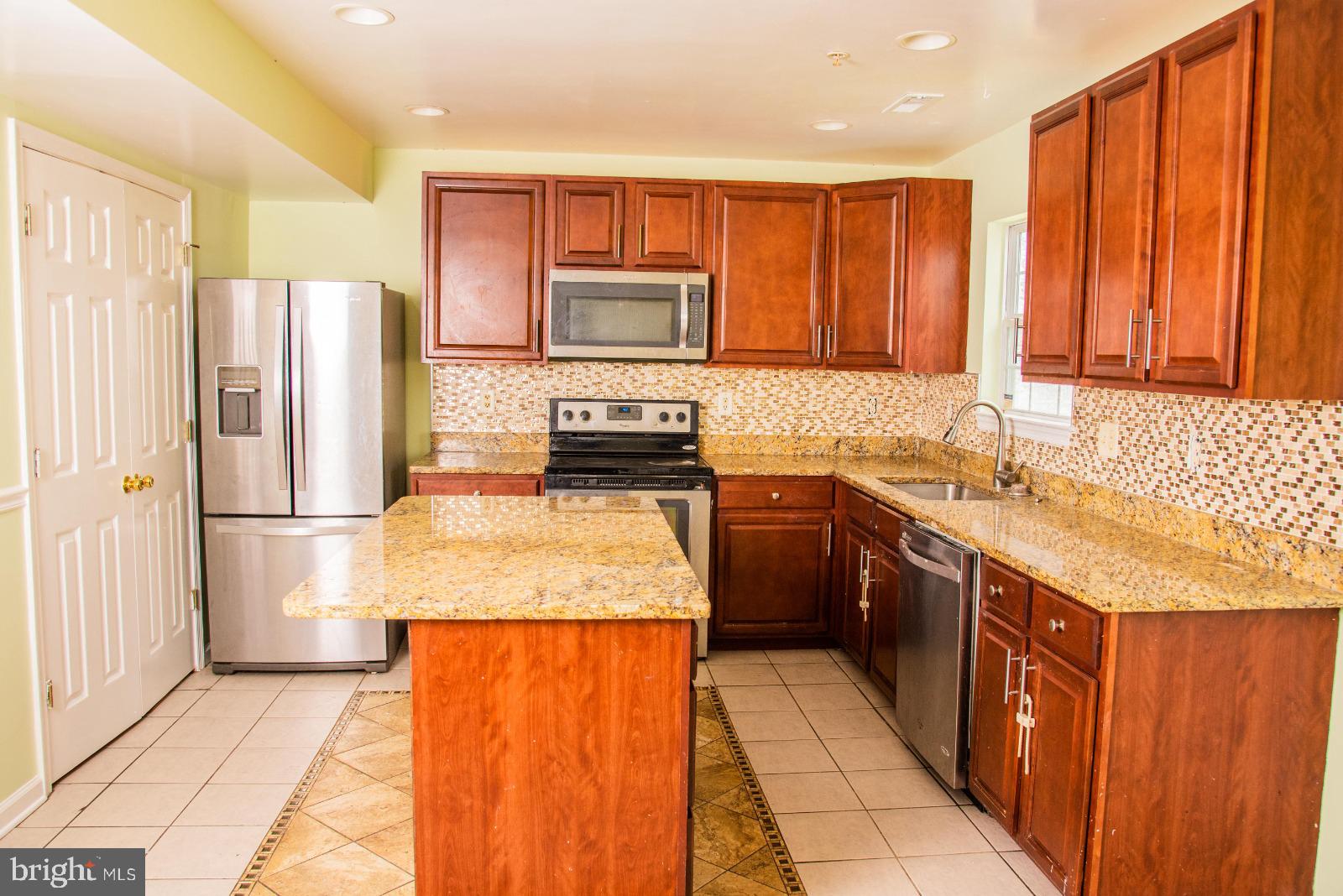 LARK BROWN CROSSING - Residential