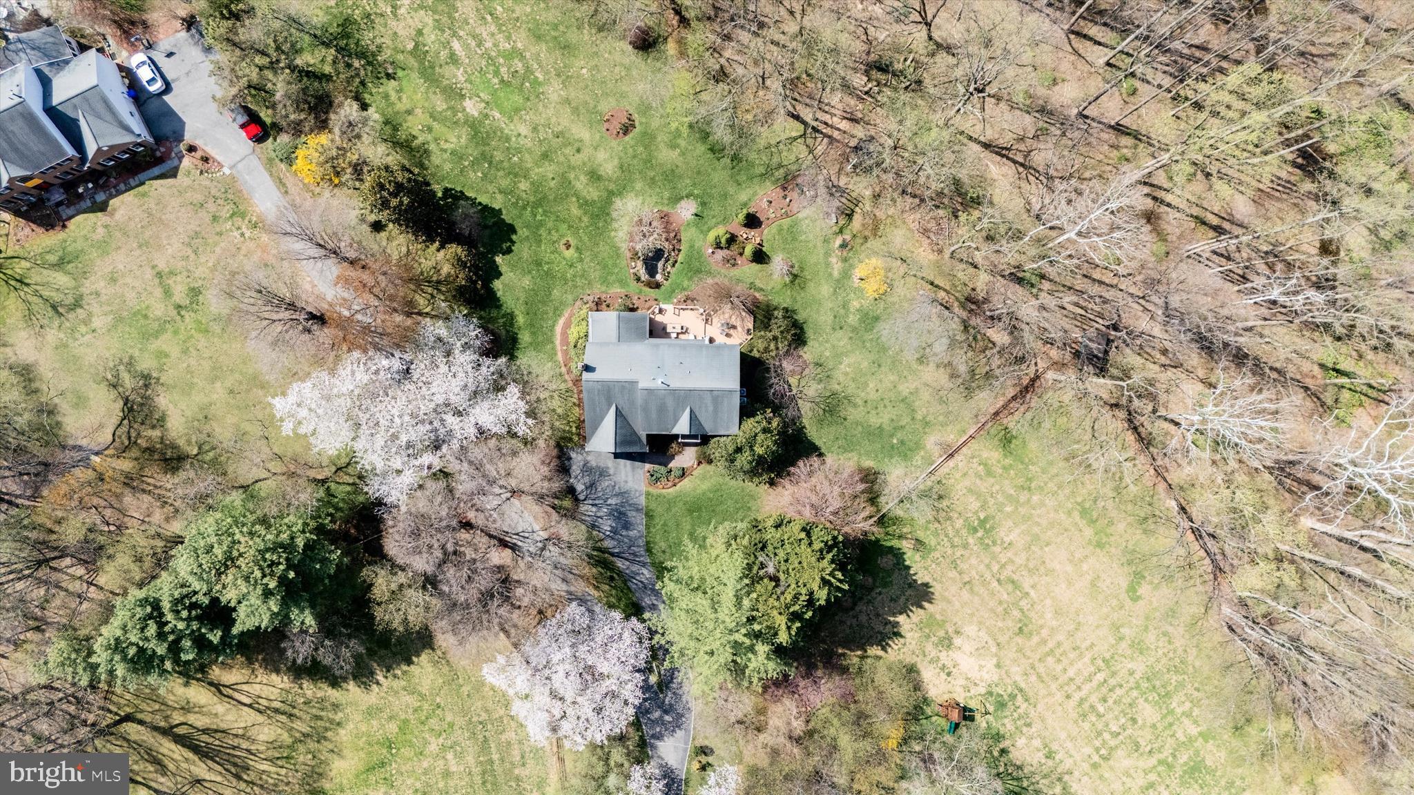 19808 FALLING SPRING COURT