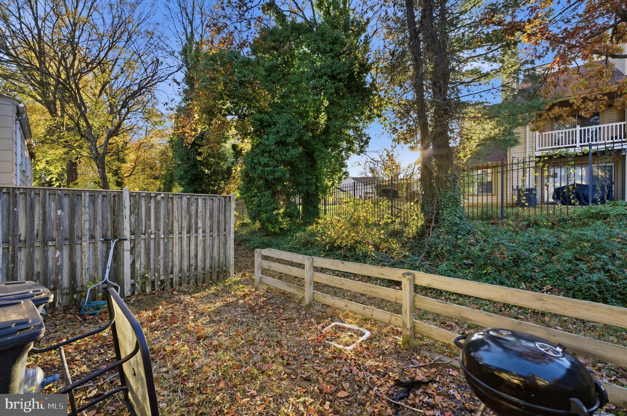 PINEWOOD HILL - Residential