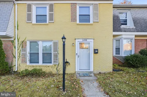 1498 Potomac Heights Drive Unit 140, Fort Washington, MD MLS: MDPG2182594