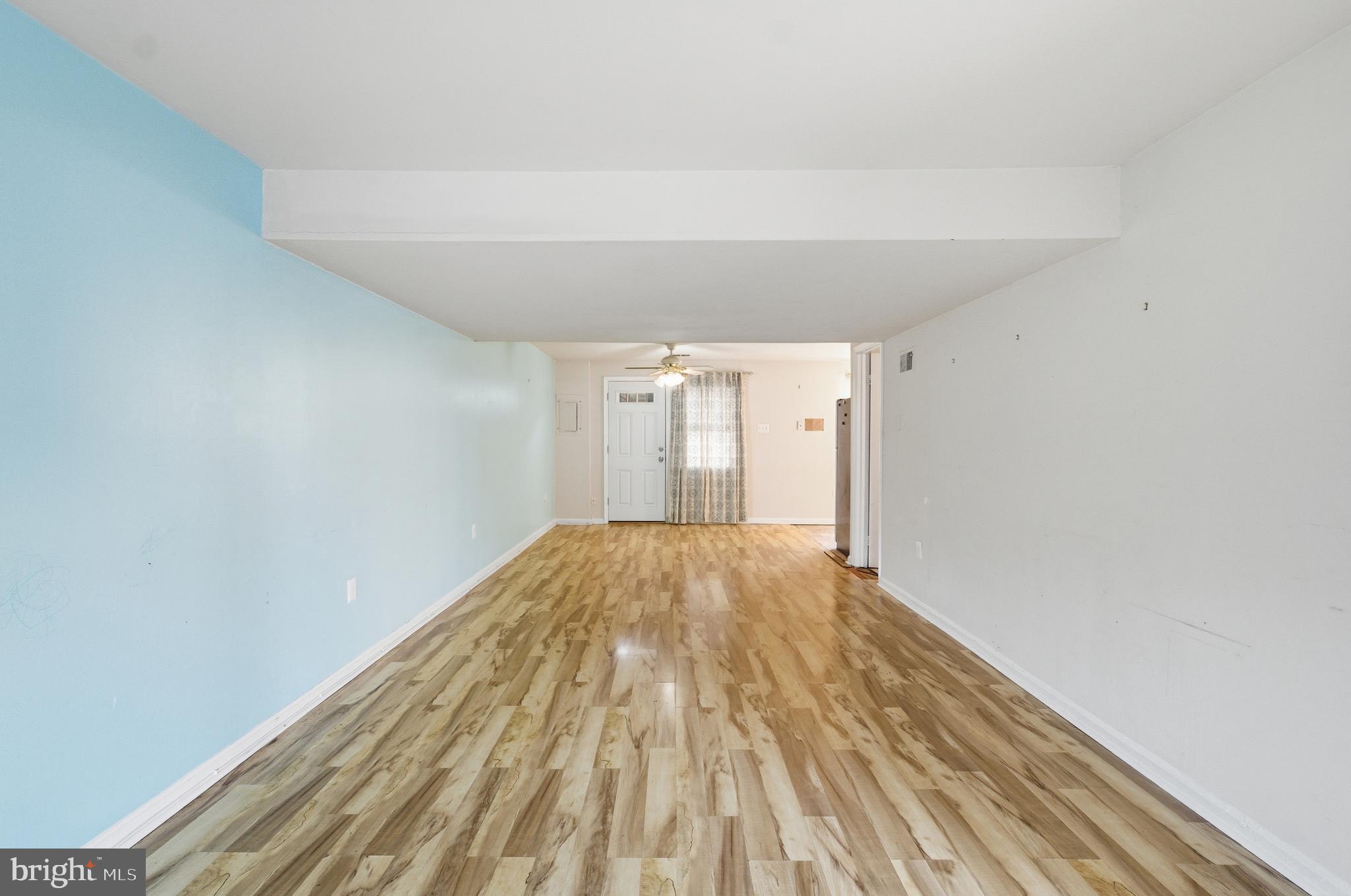 PINEWOOD HILL - Residential