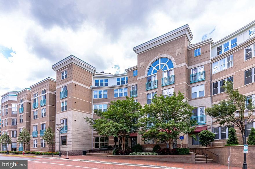 Adorable 2 spacious bedrooms and 2 large bathrooms in the heart of Reston Town Center! The condo includes new engineered wood, new carpet in bedrooms, Corian countertops in the kitchen with breakfast sitting area, new stove, new microwave, new dishwasher, newer refrigerator and spacious bathrooms and large walk-in closets. The condo comes with 2 car garage spaces ! Conveniently located next to elevator #4, and side building entrance in front of the CVS store for convenient and easy access! Original Owner. The condominium fee includes a concierge, an outdoor swimming pool, access to the clubhouse, fitness center, and business hub. walking distance to restaurants, boutiques, movie theaters, parks, library, and recreational areas, next to the future Reston Metro.