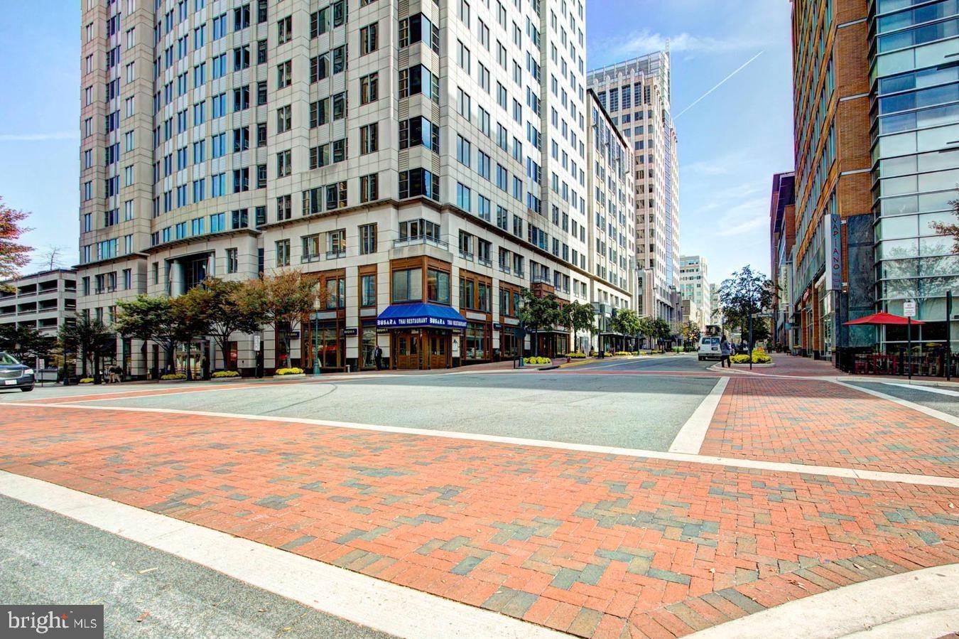 MARKET STREET AT TOWN CENTER - Residential