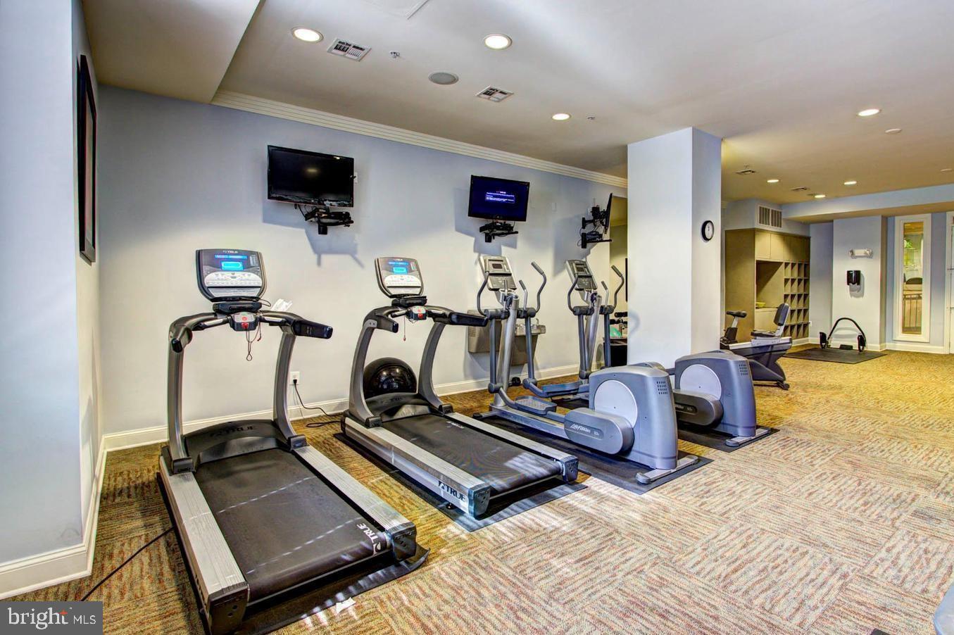 MARKET STREET AT TOWN CENTER - Residential