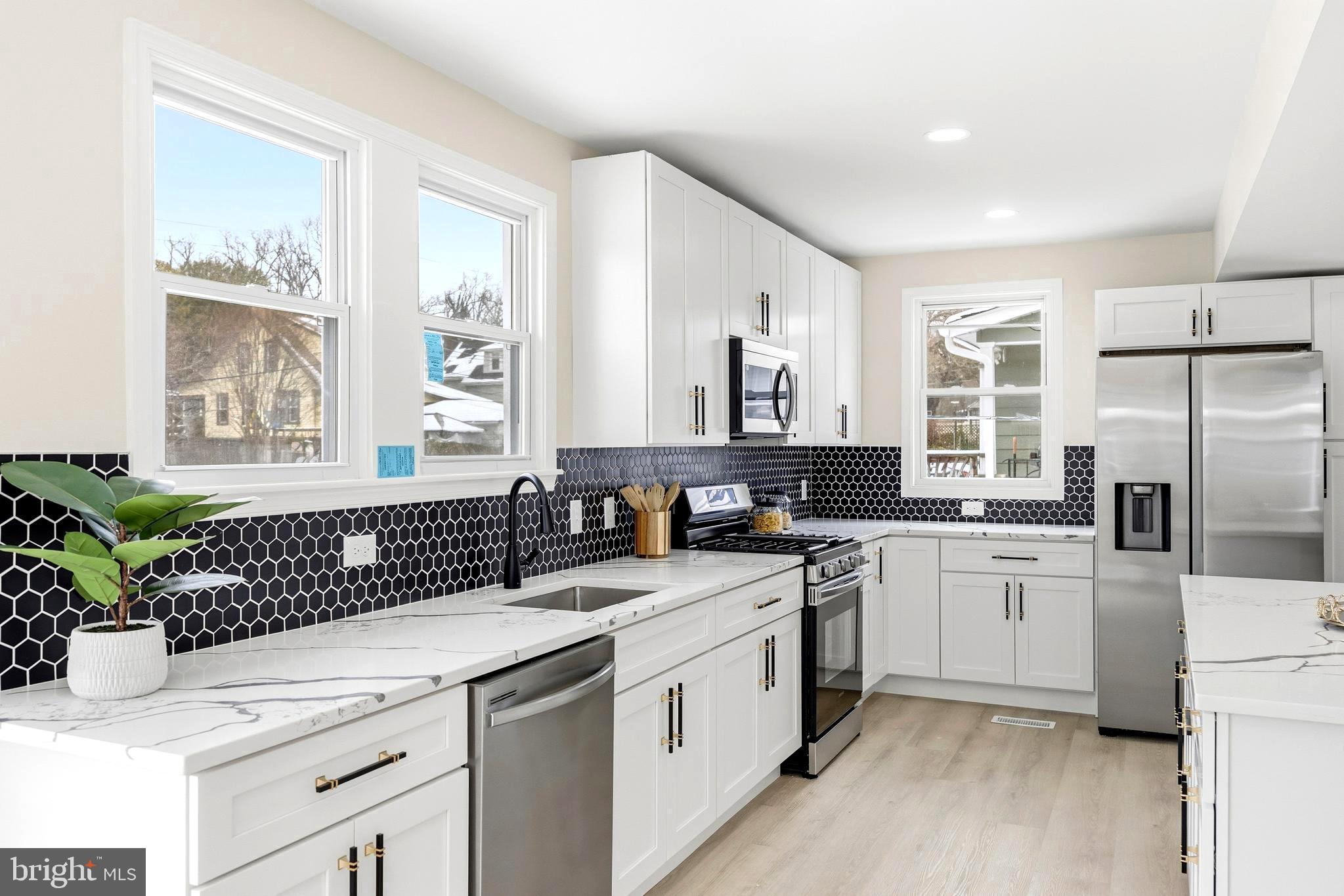 PARKVILLE - Residential