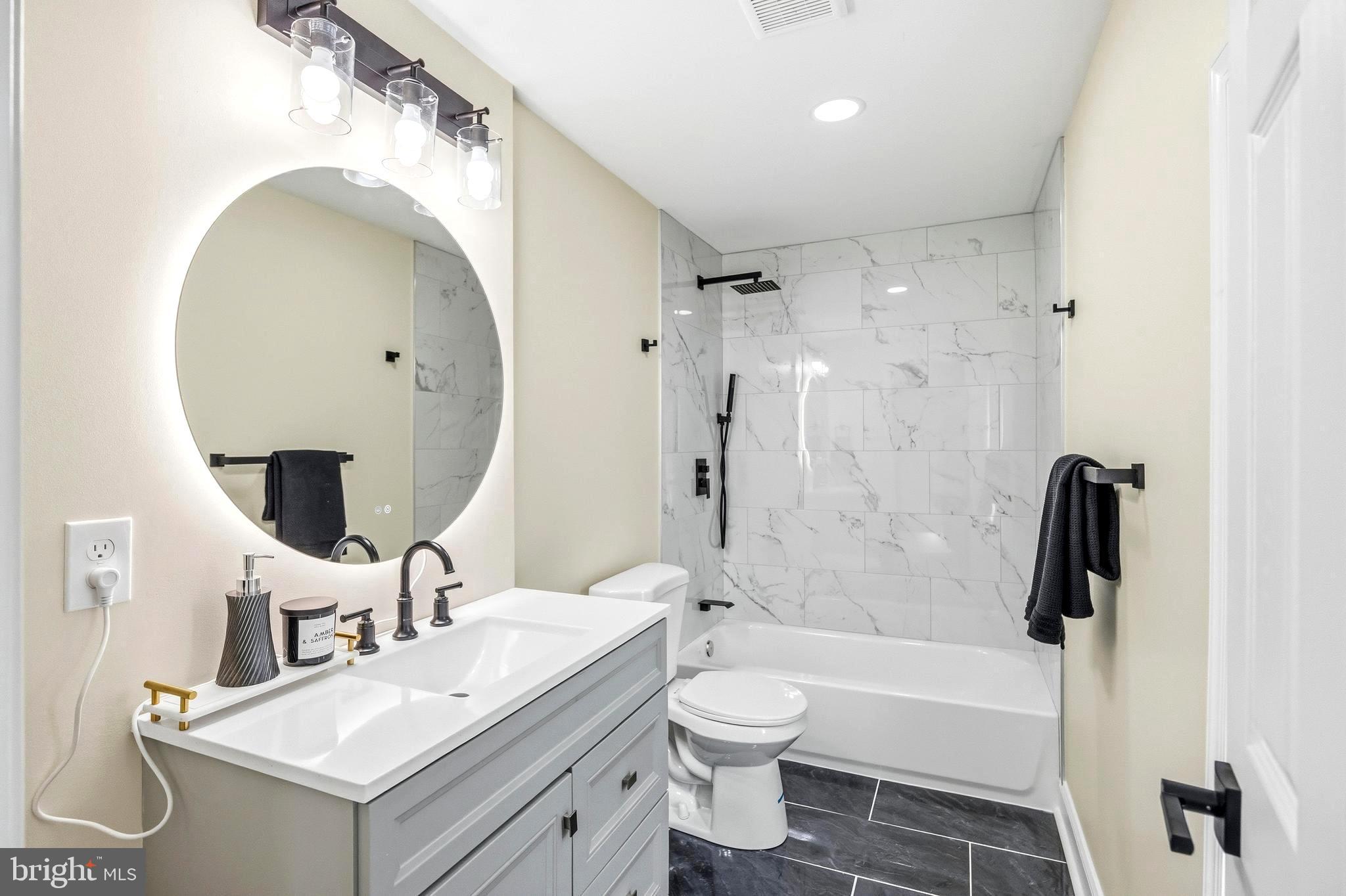 PARKVILLE - Residential