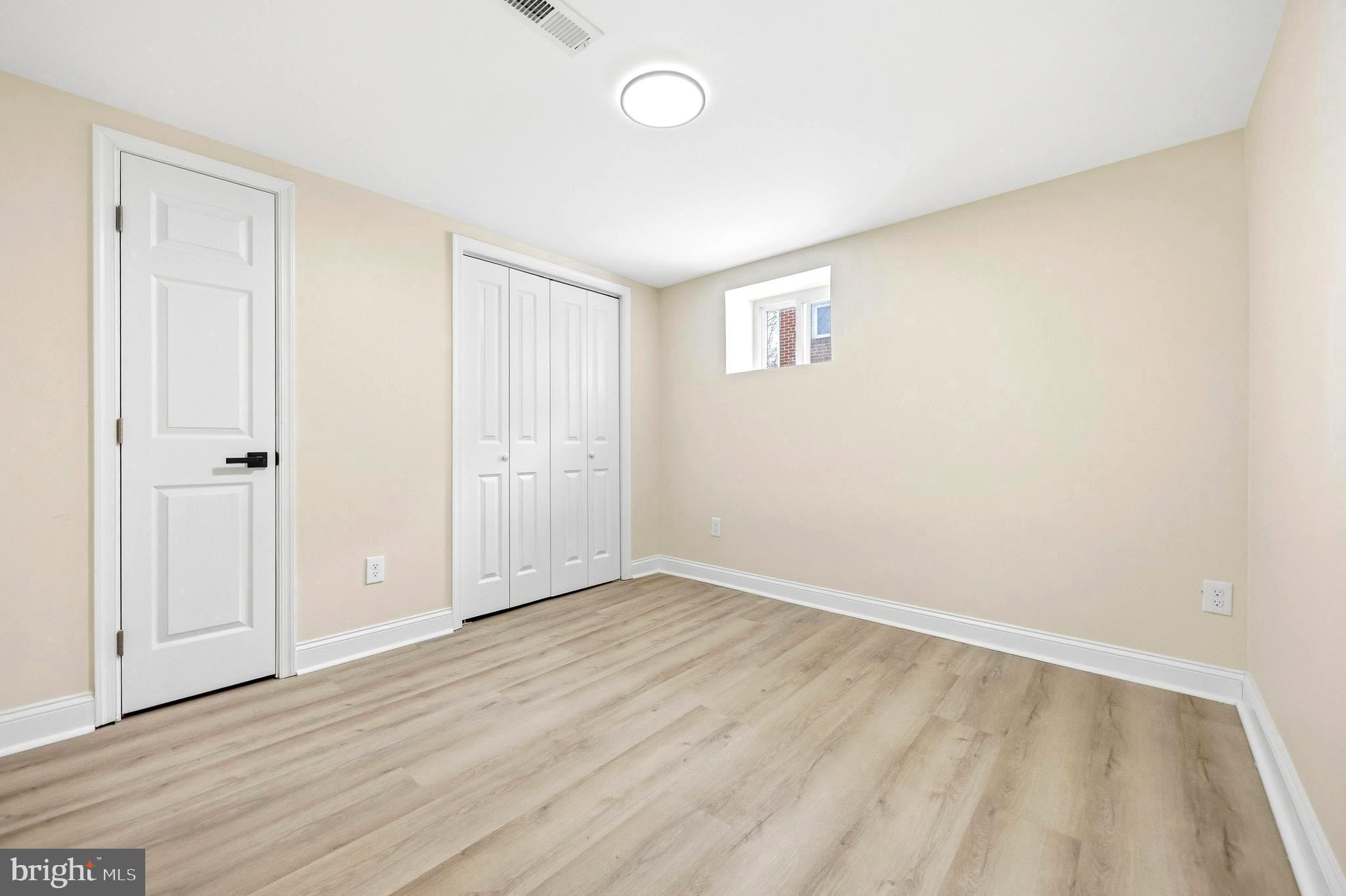 PARKVILLE - Residential