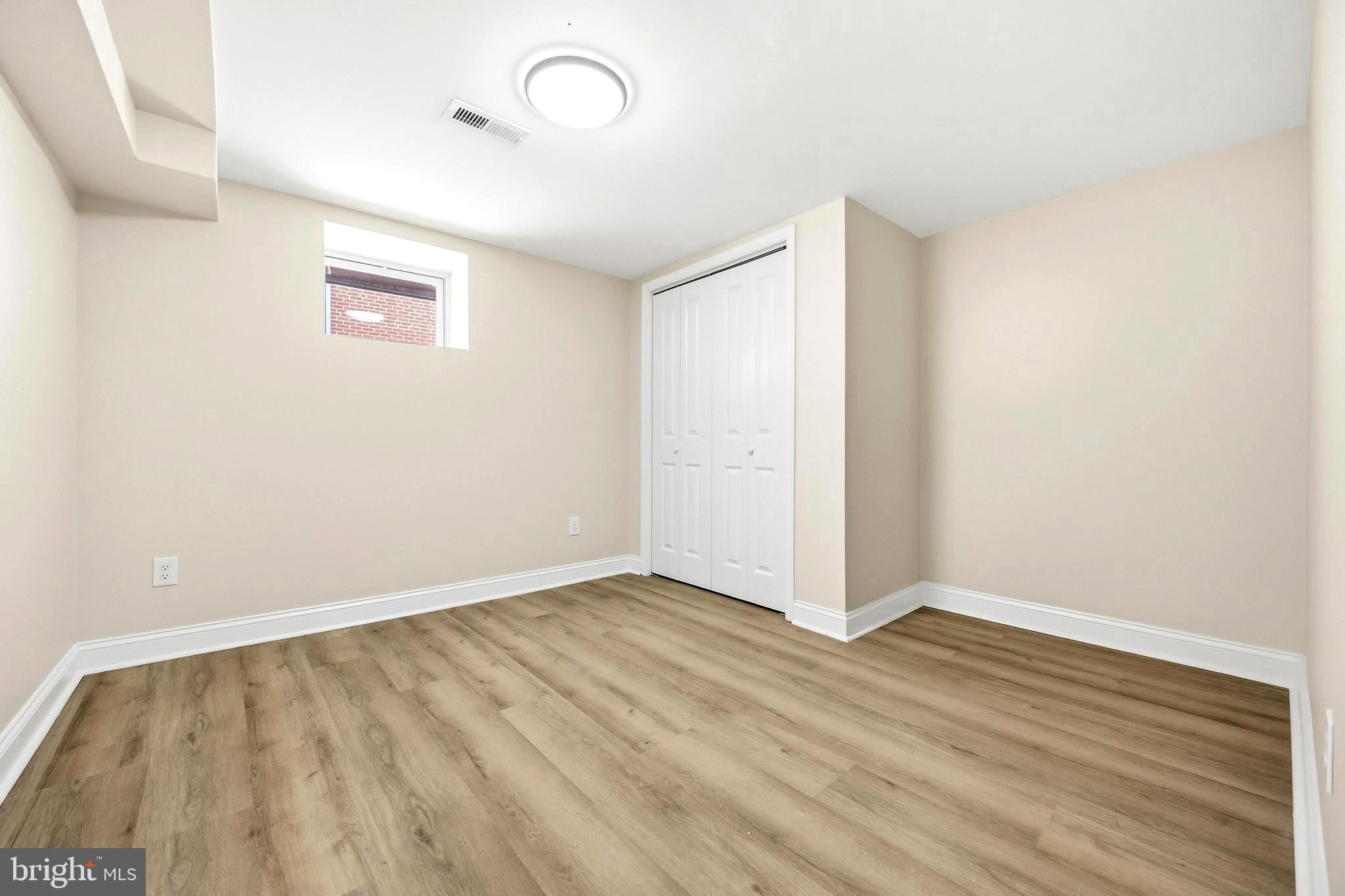 PARKVILLE - Residential